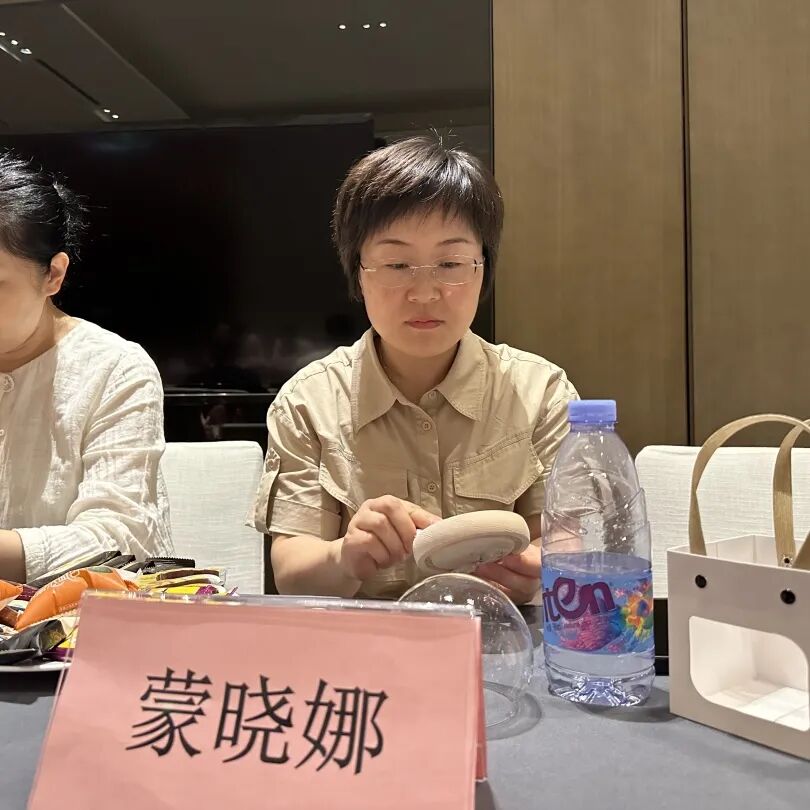 医患共同制作小夜灯